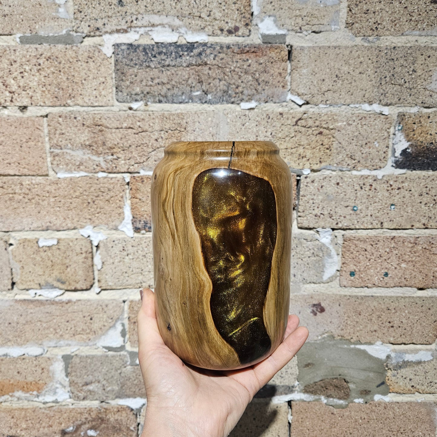 Eucalyptus Wood & Metallic Multicoloured Resin