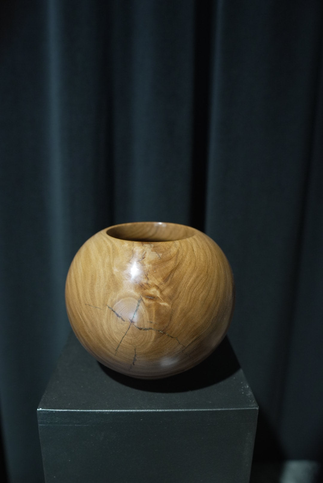 Decorative Bowl in Spotted Red Gum