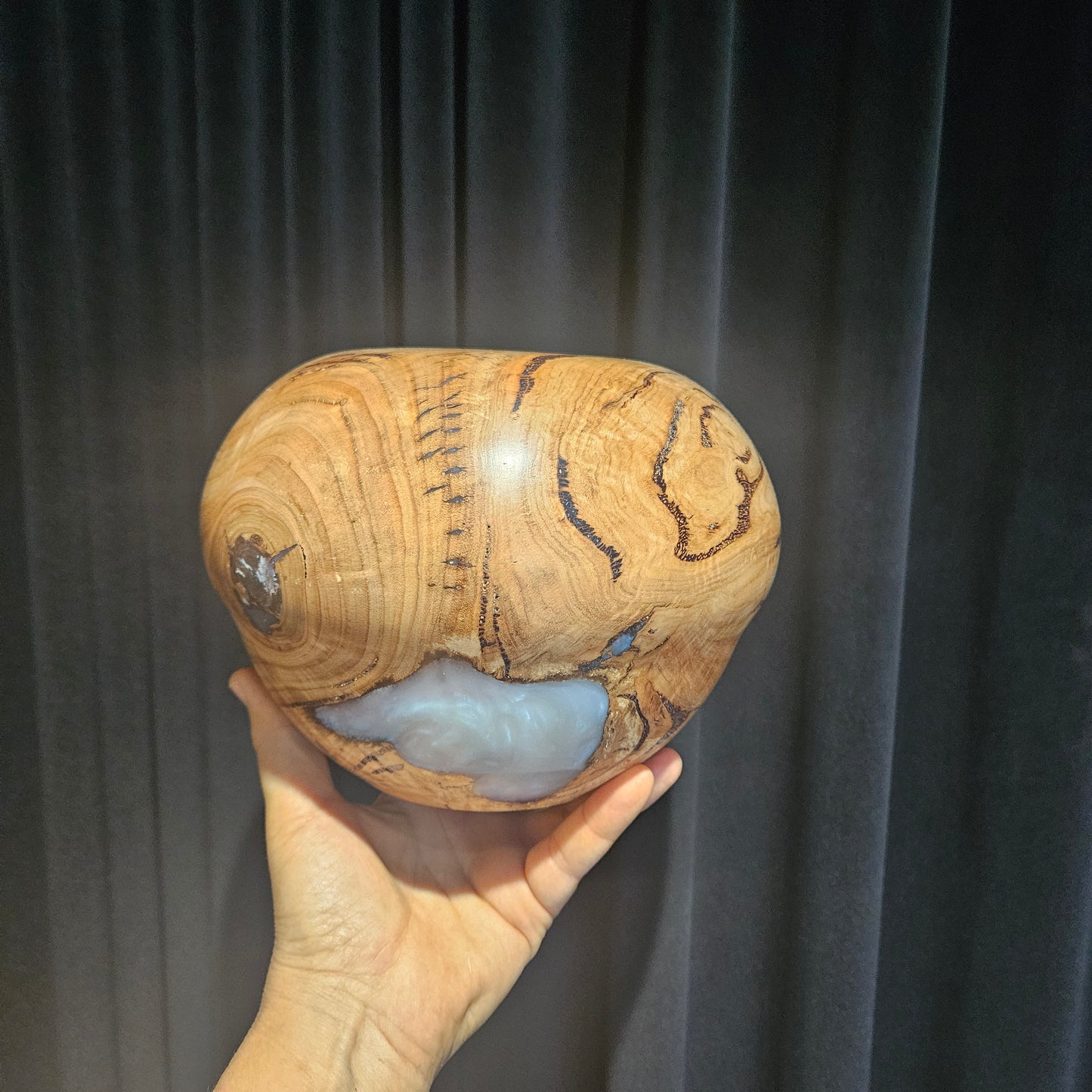 Eucalyptus Burl Decorative Bowl & Pearl Resin