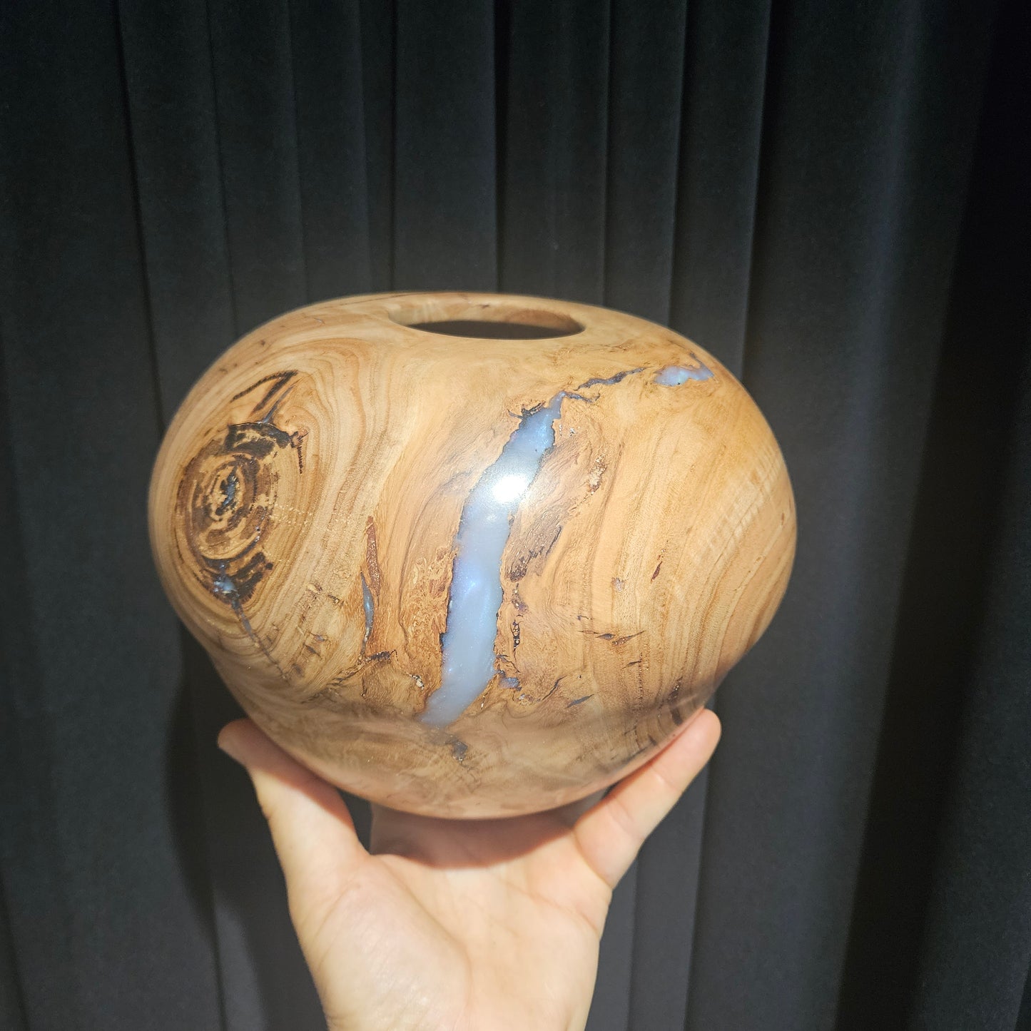 Eucalyptus Burl Decorative Bowl & Pearl Resin
